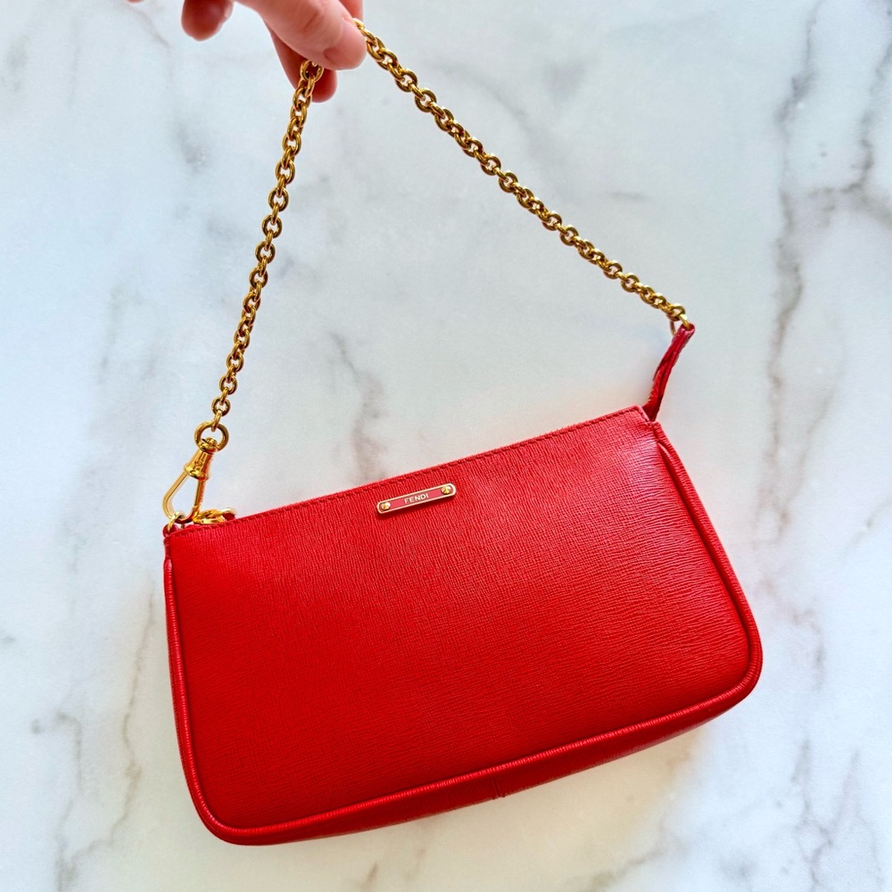 [Sold] FENDI Vitello Elite Crayons Pochette on Chain, Red